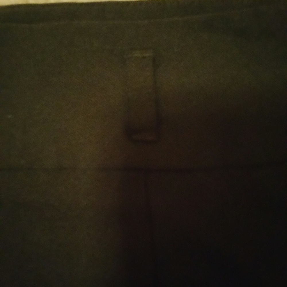 #62 New York & Co Black Petite Skirt 4P - Picture 4 of 5